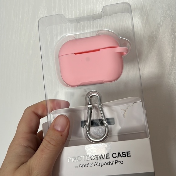 5 for $20 - Apple AirPods Pro protective case - Picture 4 of 4